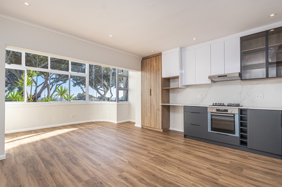 To Let 2 Bedroom Property for Rent in Sea Point Western Cape